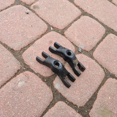 Łapki mocowanie wtrysków wspornik uchwyt 1.3 1.3d CDTI Opel Astra J 4 IV