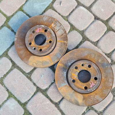 Tarcze przód przednie komplet 1.3 1.3d CDTI Opel Astra J 4 IV