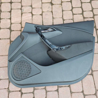 Boczek przód przedni prawy welur EUROPA Opel Astra J 4 IV