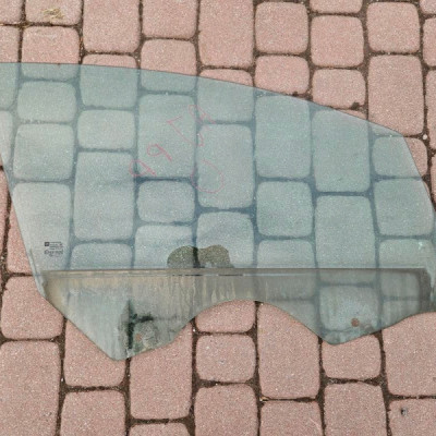 Szyba przód przednia prawa 5 drzwi Opel Astra J 4 IV 2010 2010R