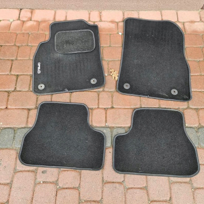 Dywan dywaniki komplet EUROPA welur Opel Astra J 4 IV