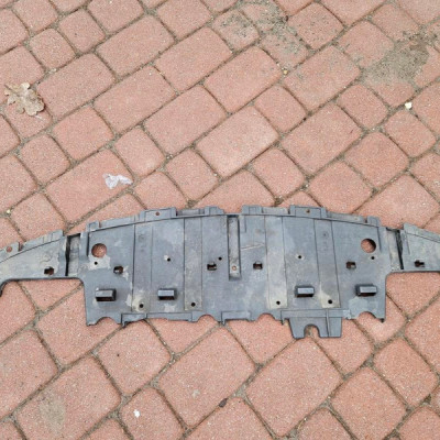 Obudowa osłona pod silnik podłoga dokładka Opel Astra J 4 IV 13368661