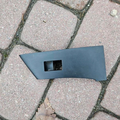 Obudowa osłona przełącznika pasażera włacznik Opel Astra J IV 13258634