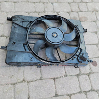 Wentylator chłodnic 1.4 1.6 1.3 Opel Astra J 4 IV 13281777 0130308451