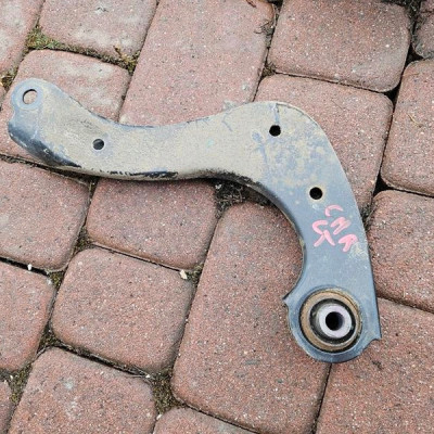 Wahacz tył tylny lewy zawieszenie tylne TOYOTA CH-R CHR C-HR