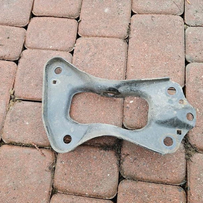 Uchwyt mocowanie Wahacza tył tylny zawieszenie tylne TOYOTA CH-R CHR C-HR