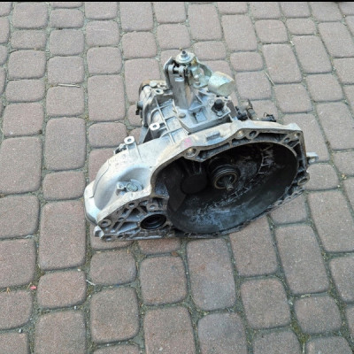 Skrzynia biegow 1.4 AT2W419 T2W419 24580479 Opel Astra J Zafira C Meriva B