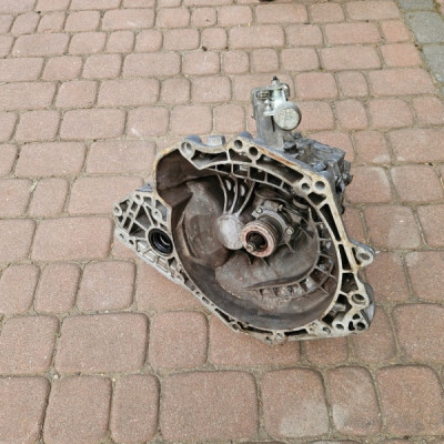 Skrzynia biegow 1.4 AT2W419 T2W419 24580479 Opel Astra J Zafira C Meriva B