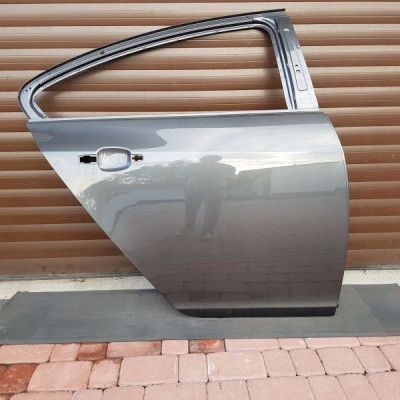 Drzwi tył tylne szare Z177 IGLA Opel Insignia A HB SEDAN