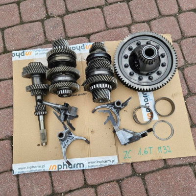 Mechanizm różnicowy atak skrzynia 1.6T M32 manualna Opel Zafira C