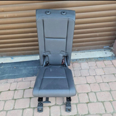 Fotel tył tylny kanapa oparcie siedzisko 2 3 rząd Opel Zafira C