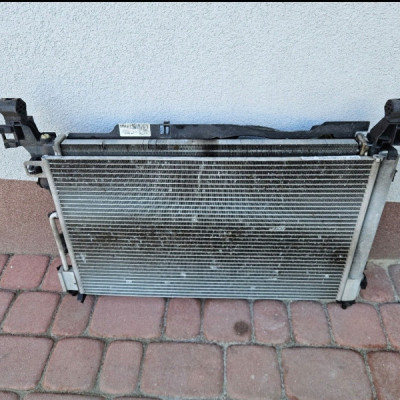 Chlodnice komplet 1.2 1.4 benzyna Opel Corsa E