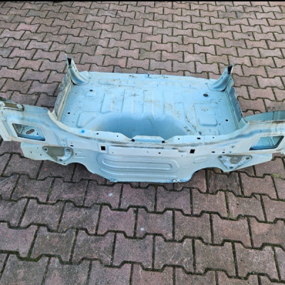 Dupa cwiartka błotnik wanna pas tylny e-corsa elektryk Opel Corsa F