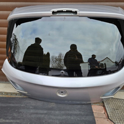 Klapa tył tylna 3 drzwi 3drzwi 3D Z176 IGŁA Opel Corsa E