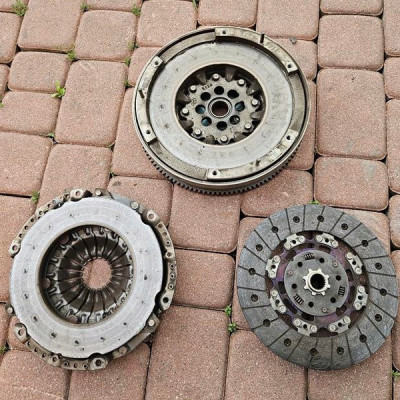 Dwumas sprzęgło docisk 2.0D Opel Insignia B FL 55485858 55514985 55515027