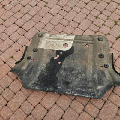 Obudowa osłona pod silnik podłoga Opel Insignia B FL 39122482