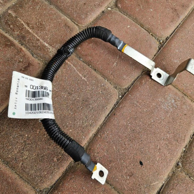 Klema kabel minusowy plusowy przewód osłona Opel Insignia B FL YR00136680