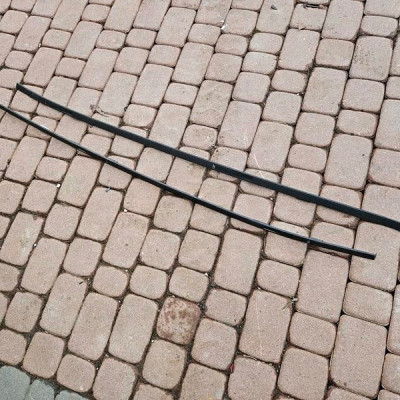 Listwy dachowe relingi 3 drzwi Corsa D Opel Corsa E 13267158 13267157