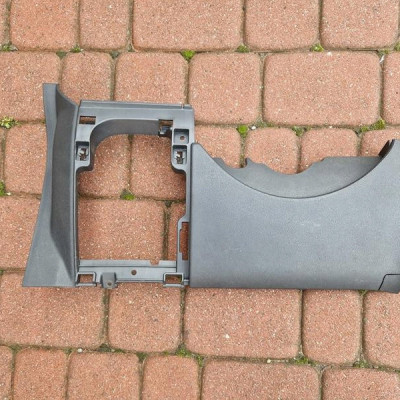 Obudowa osłona pod kierownice deski EUROPA Opel Corsa D 13311818