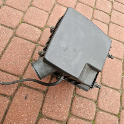 Obudowa filtra powietrza 1.3D EU Opel Corsa D 55557185