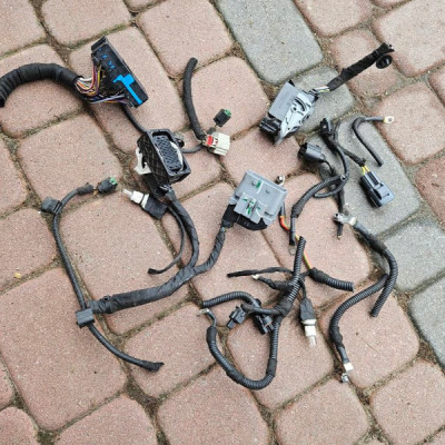 Instalacja kostka komory silnika wiązka Opel Corsa E