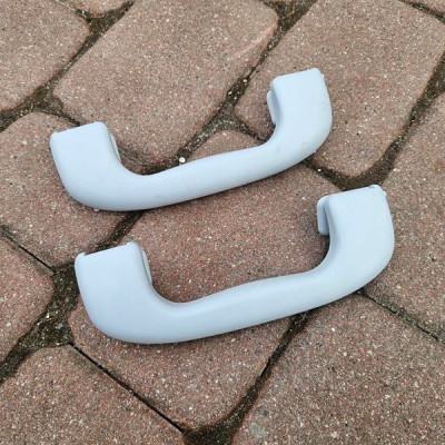 Raczka podsufitki uchwyt mocowanie Opel Corsa E