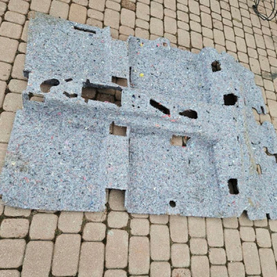 Wyciszenie dywan podbitka dolna Opel Corsa E