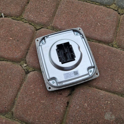 Przetwornica lampy przedniej moduł FULL LED Opel Insignia B FL 22R 39187536