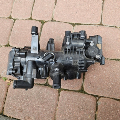 Termostat przepustnica L3T 1.3T 1.4T LIFT Opel Astra K 12701246
