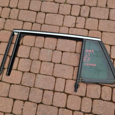 Szyba tył tylna lewa kombi ciemna chrom uszczelka Opel Insignia B FL 2021R