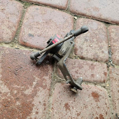 Poziomica tył tylna zawieszenia swiateł Opel Insignia B FL YR00062480