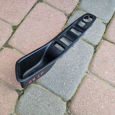 Przełącznik szyb lewy przód ramka włącznik OPEL GRANDLAND X YP000368YX