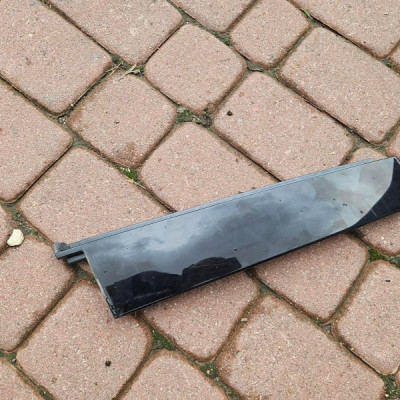 Osłona słupka listwa tył tylna lewa OPEL GRANDLAND X YP00069180