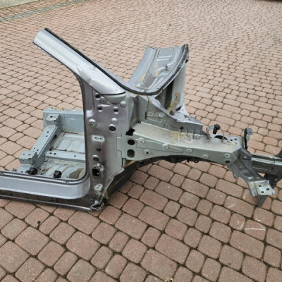 Cwiartka przód podłóżnica fartuch przednia prawa Renault Captur II 2