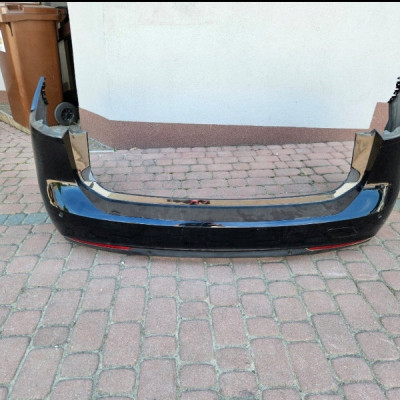 Zderzak tył tylny czarny kombi Z22y 6PDC Opel Insignia B