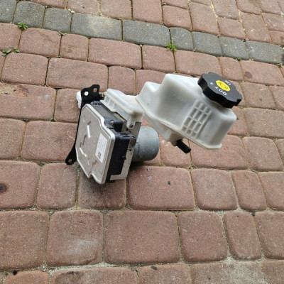 Serwo hamulcowe pompa hamulcowa ABS INSIGNIA B LIFT 84916673