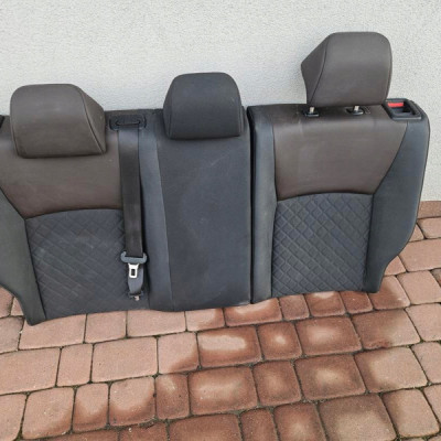 Kanapa siedzisko tył tylna skóra pikowana brązowa TOYOTA CH-R CHR C-HR