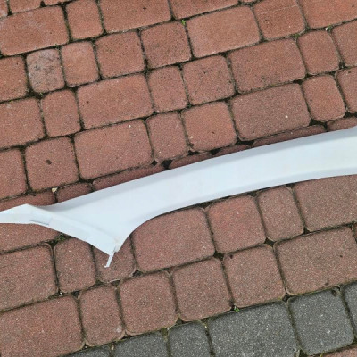 Słupek przód przedni prawy obudowa osłona OPEL GRANDLAND X 9810165777