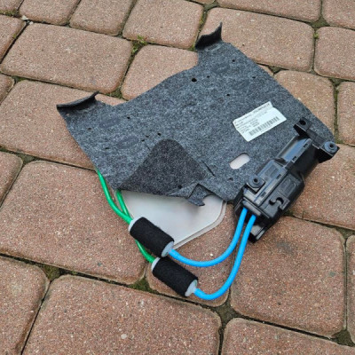 Pompowanie lędźwie fotela OPEL GRANDLAND X 9813227080 8587604-B12