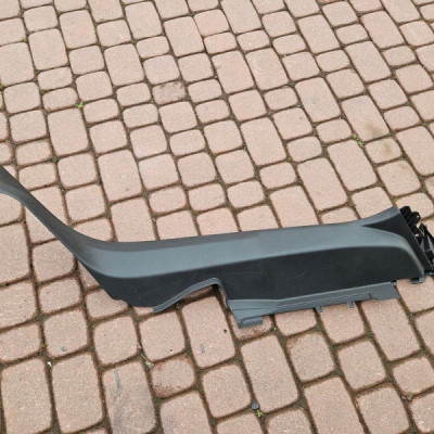 Osłona progu próg prawy tył kanapy plastik OPEL GRANDLAND X YP00133777