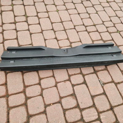 Obudowa osłona bagażnika pasa tylnego OPEL GRANDLAND X YP00019277