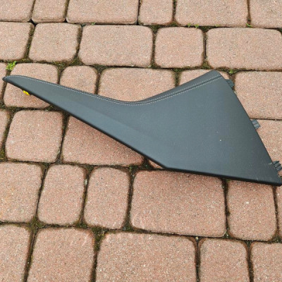 Obudowa plastik osłona tunelu konsoli OPEL GRANDLAND X YP00054777