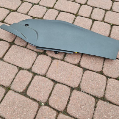 Obudowa tunelu tunel plastik osłona prawa OPEL GRANDLAND X YP00054577