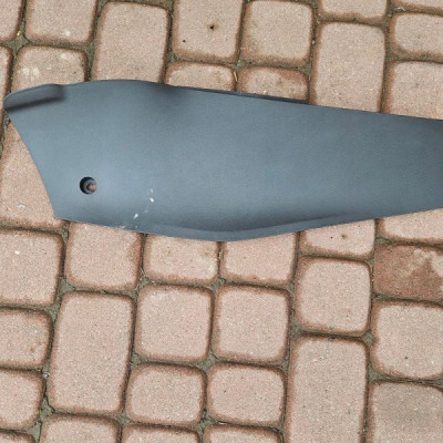 Obudowa tunelu tunel plastik osłona OPEL GRANDLAND X YP00054477