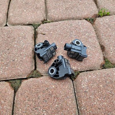 Czujnik uderzeniowy sensor CORSA F OPEL GRANDLAND X 9810452480