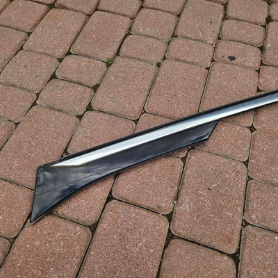 Listwa tył tylna prawa chrom błotnika OPEL GRANDLAND X YP00050977