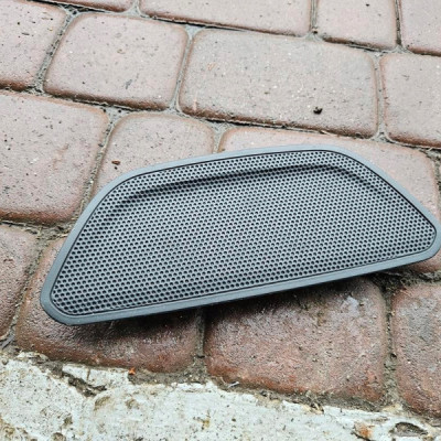 Osłona ramka uchwyt mocowanie kratka konsoli OPEL GRANDLAND X YP00053877