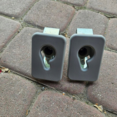 Uchwyt mocowanie podsufitki Zafira C Insignia B Opel Astra K 13261816