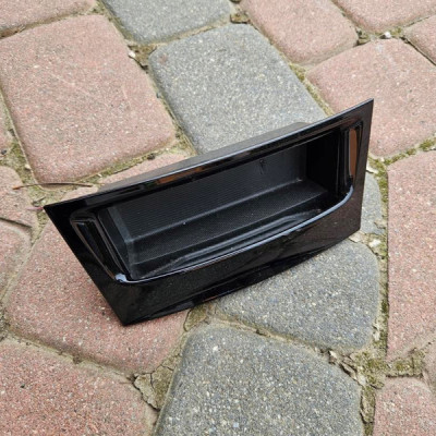 Schowek półka telefon deski USZKODZONA GUMA Opel Astra V K 39148988