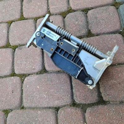 Zawór EGR Chłodniczka spalin Insignia b 1.6CDTI Opel Astra K MM1136G